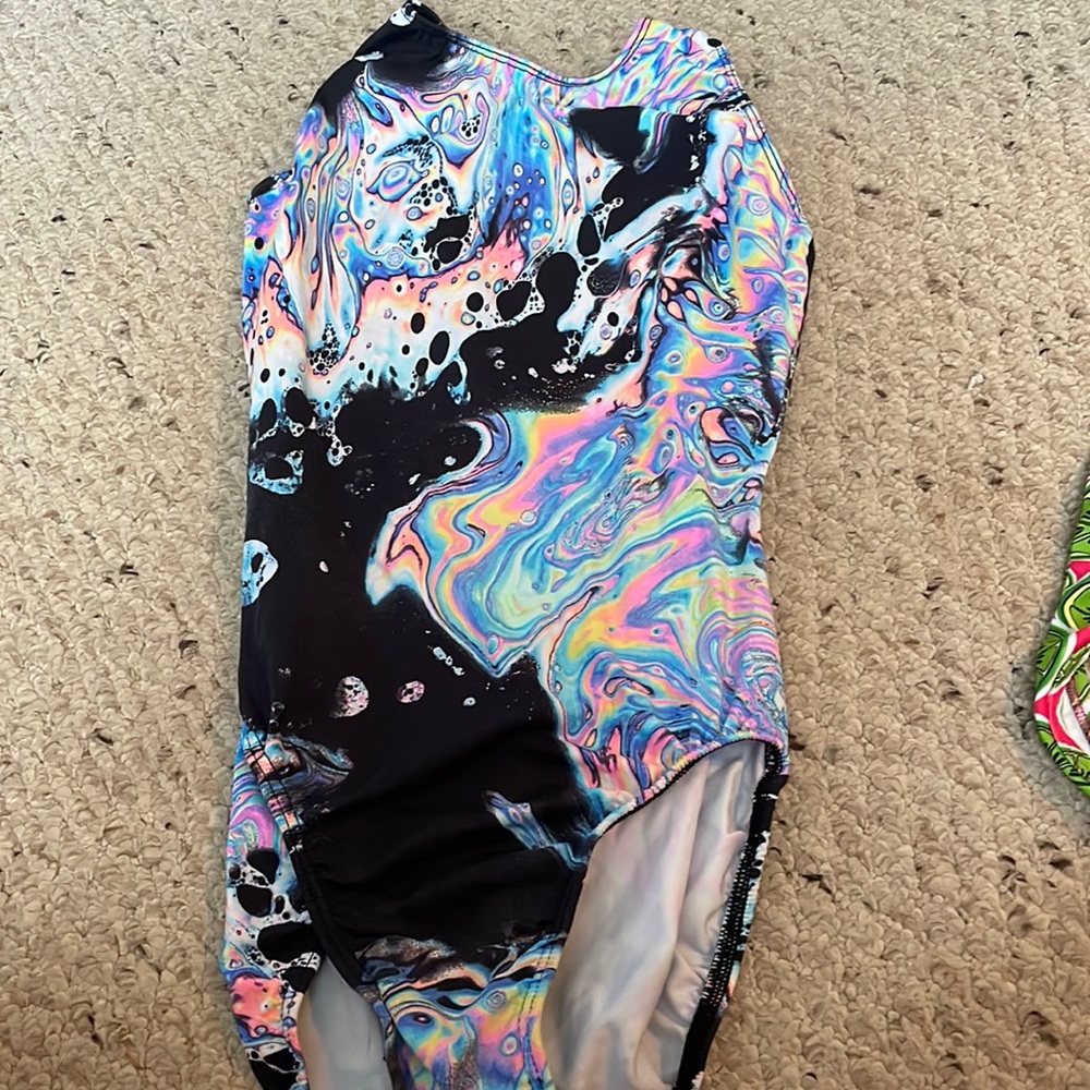 gymnastics leo